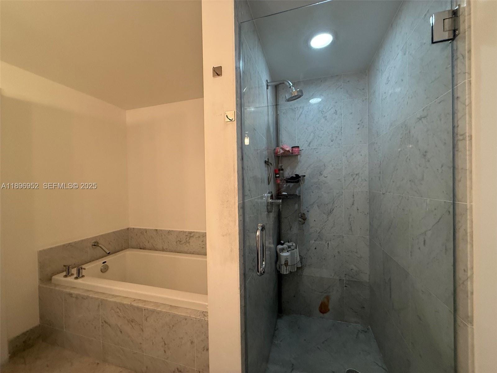 244 Biscayne Boulevard 3708, Miami, FL 33132 photo 30