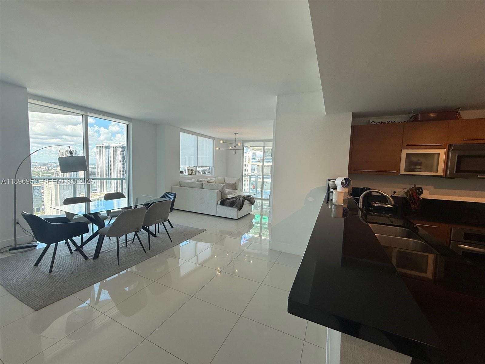 244 Biscayne Boulevard 3708 — photo 10