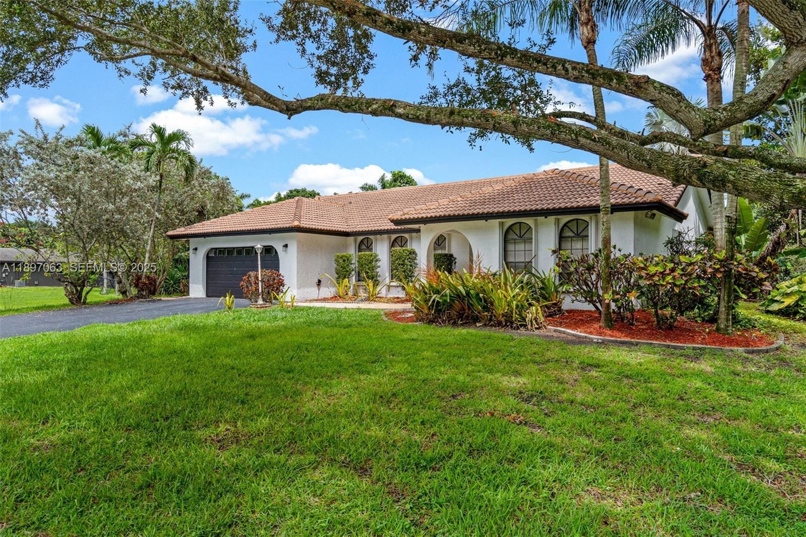 4490 SW 105th Avenue, Davie, FL 33328 photo 3