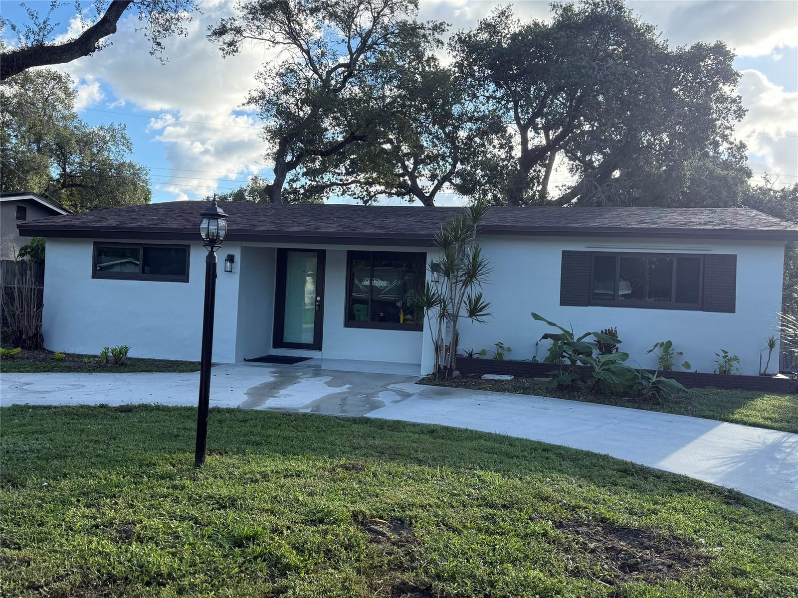 4650 SW 25th Terrace, Dania Beach, FL 33312