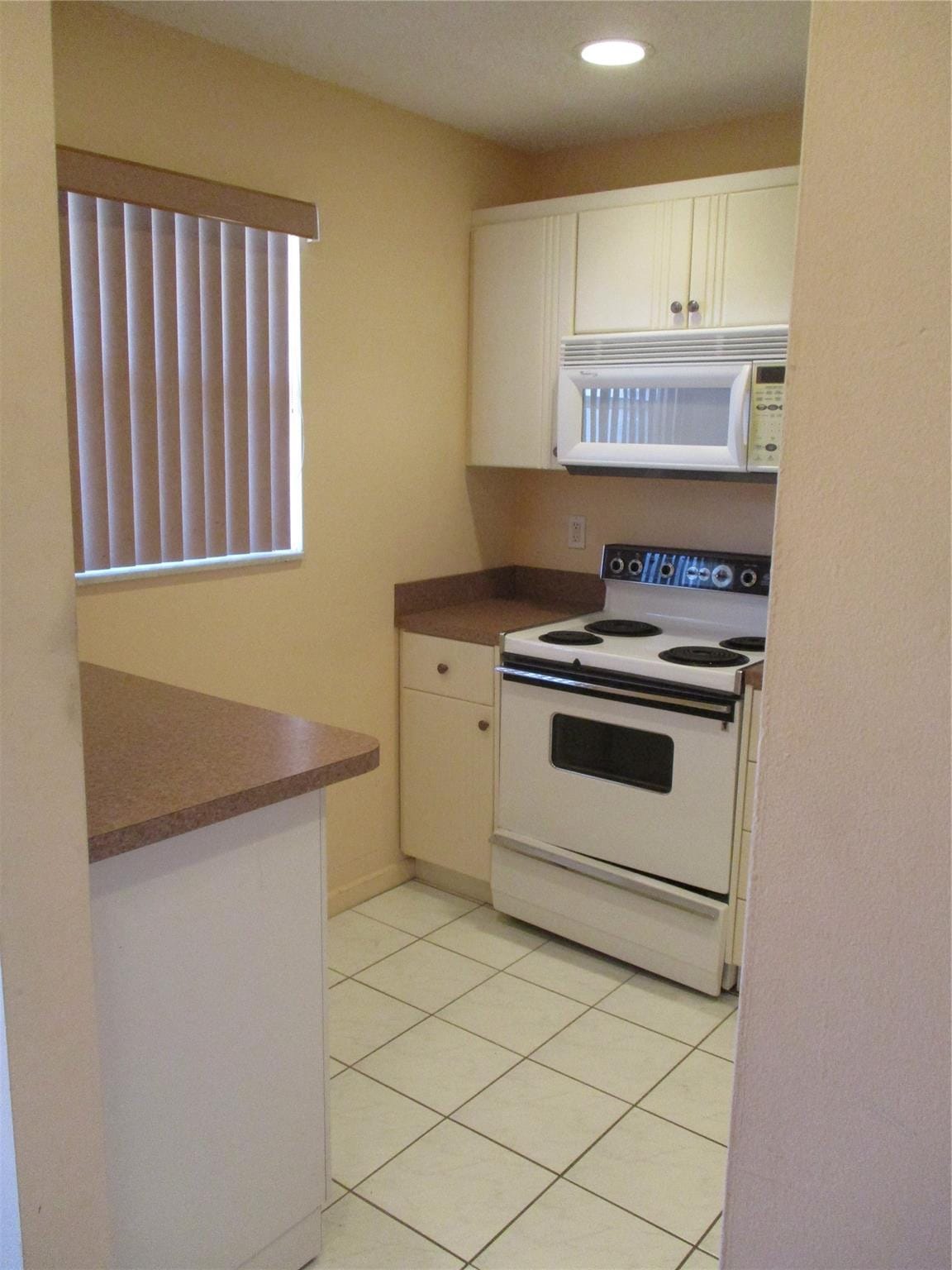8390 Lagos De Campo Boulevard 304 — photo 2