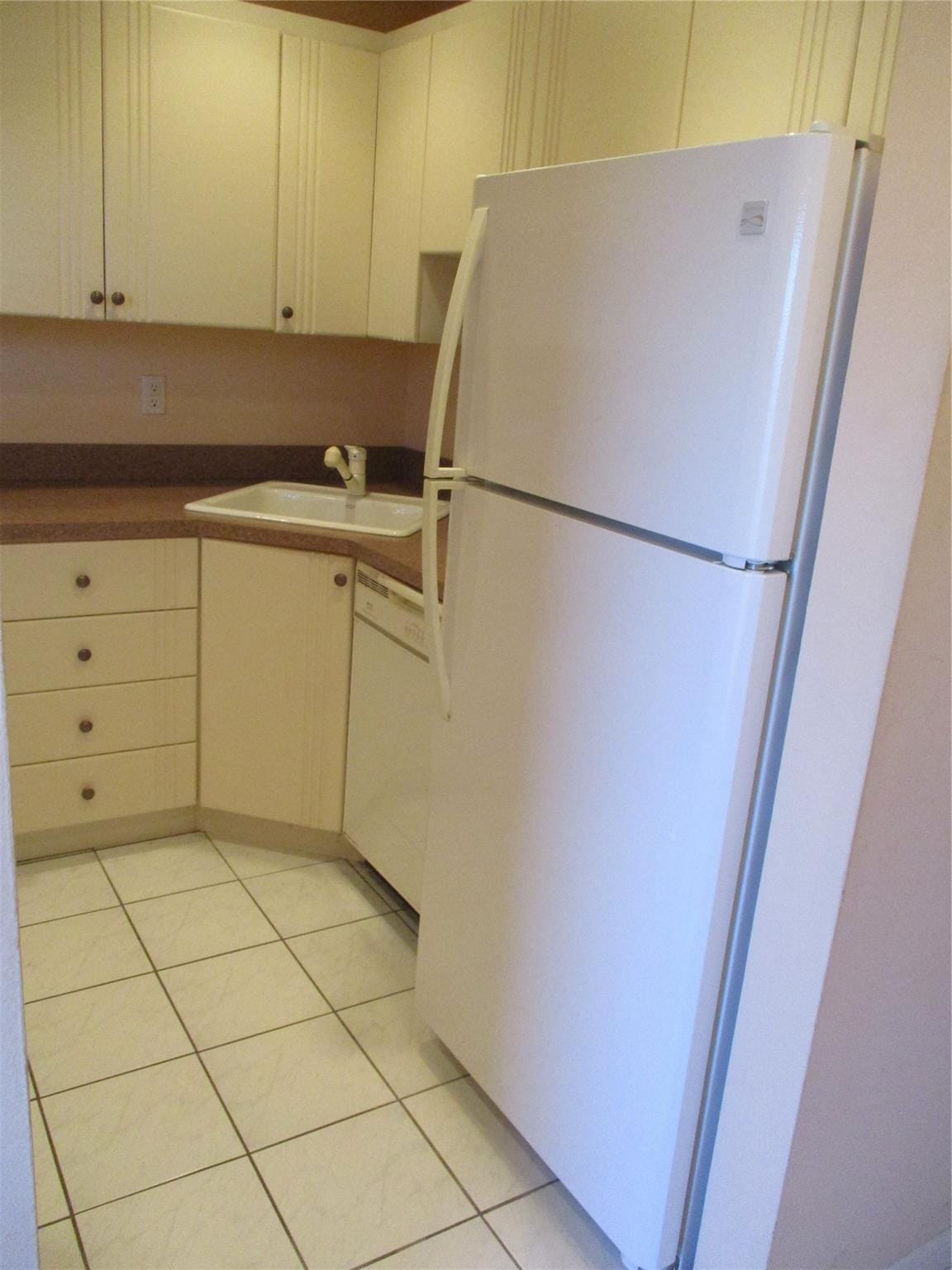 8390 Lagos De Campo Boulevard 304 — photo 3