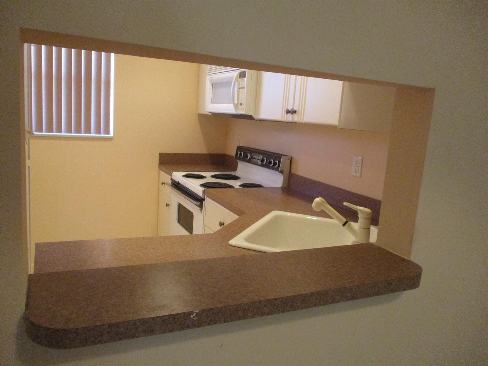 8390 Lagos De Campo Boulevard 304 — photo 6