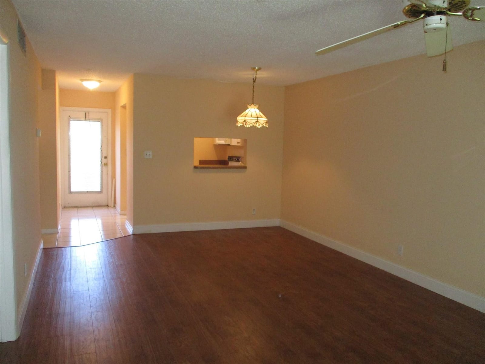 8390 Lagos De Campo Boulevard 304 — photo 8