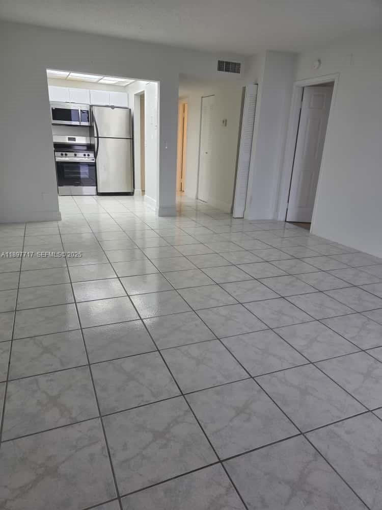 13499 Biscayne Boulevard 811, North Miami, FL 33181 photo 13