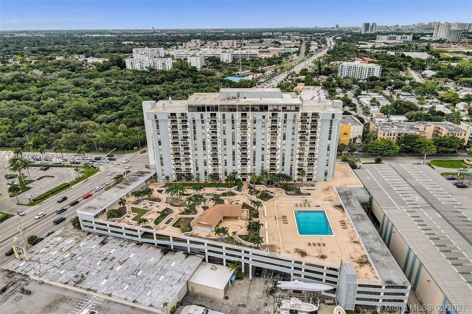 13499 Biscayne Boulevard 811, North Miami, FL 33181 photo 18