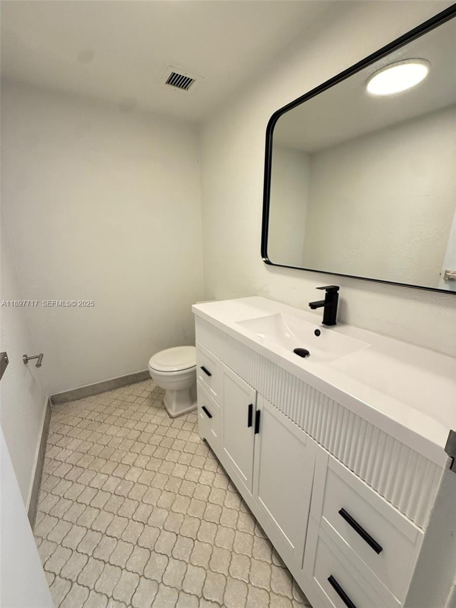 13499 Biscayne Boulevard 811 — photo 4
