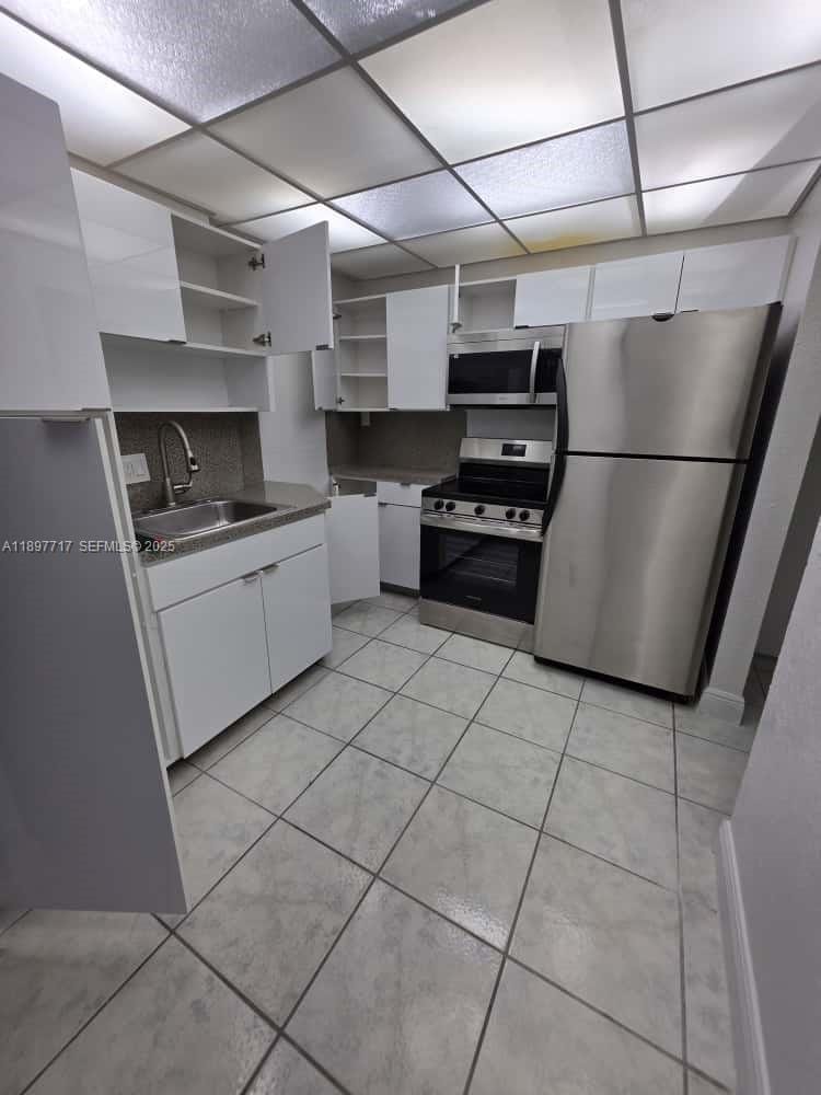 13499 Biscayne Boulevard 811 — photo 10