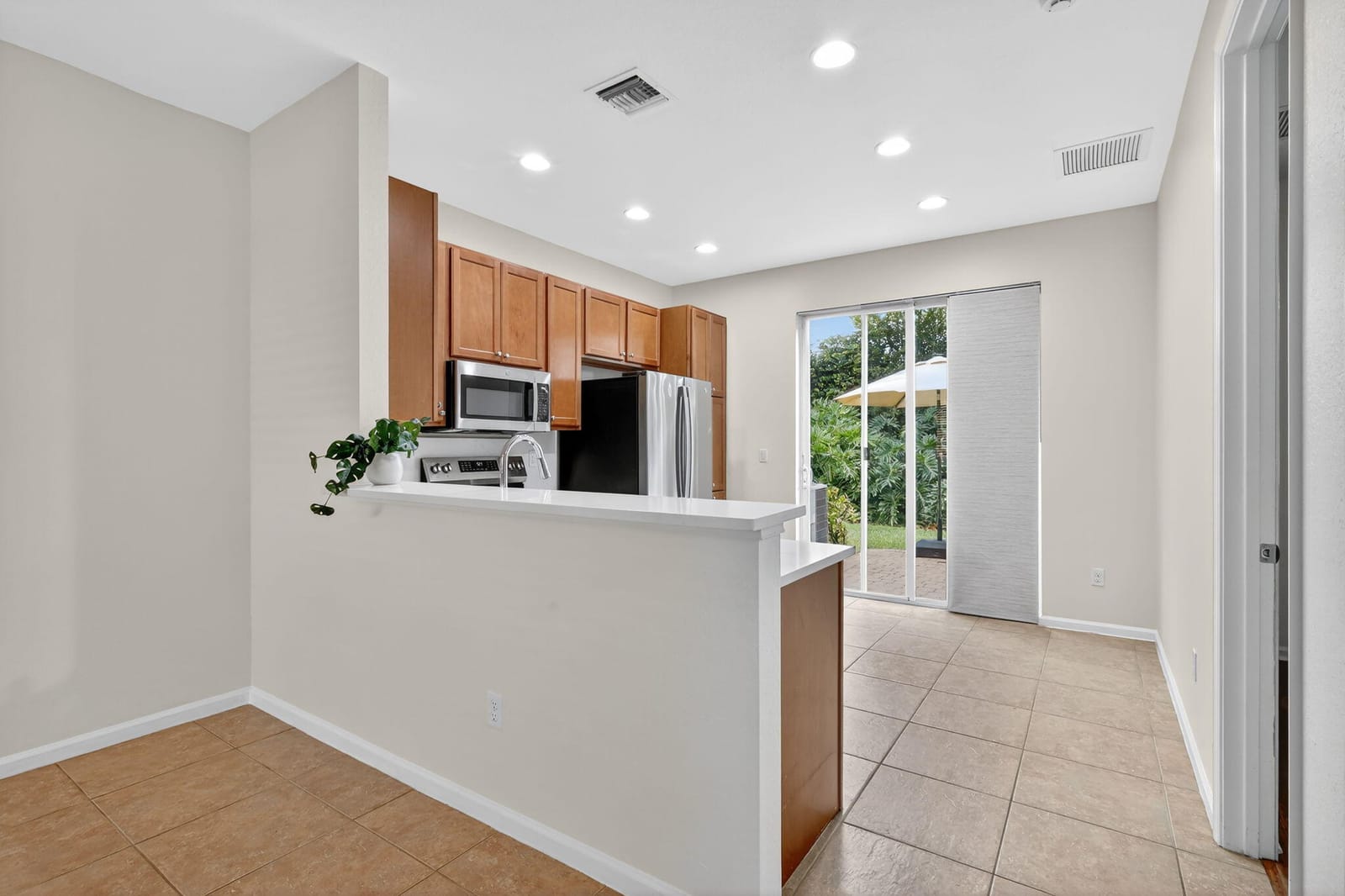 7458 Sarentino Lane, Boynton Beach, FL 33437 photo 13