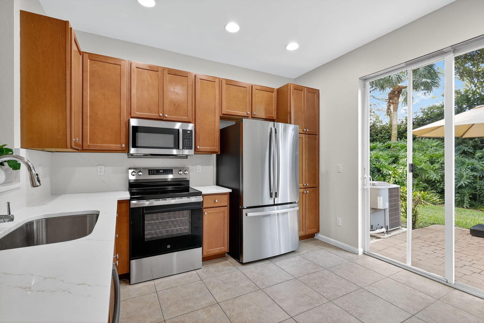 7458 Sarentino Lane, Boynton Beach, FL 33437 photo 15