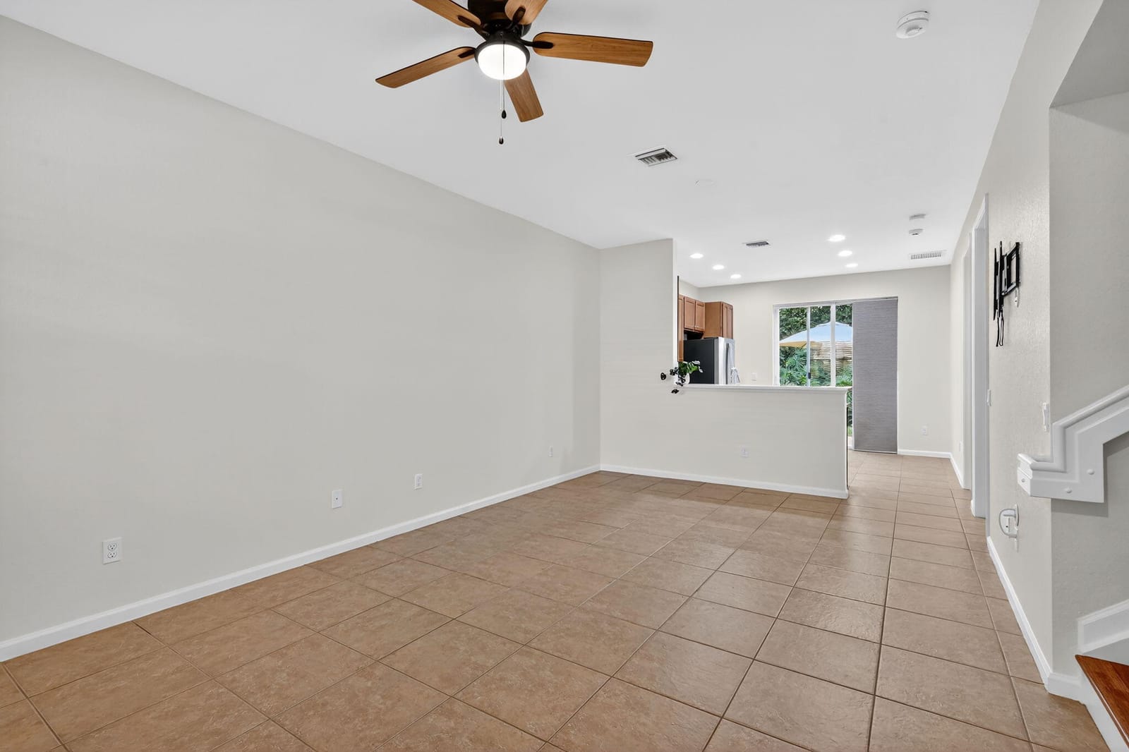 7458 Sarentino Lane, Boynton Beach, FL 33437 photo 6