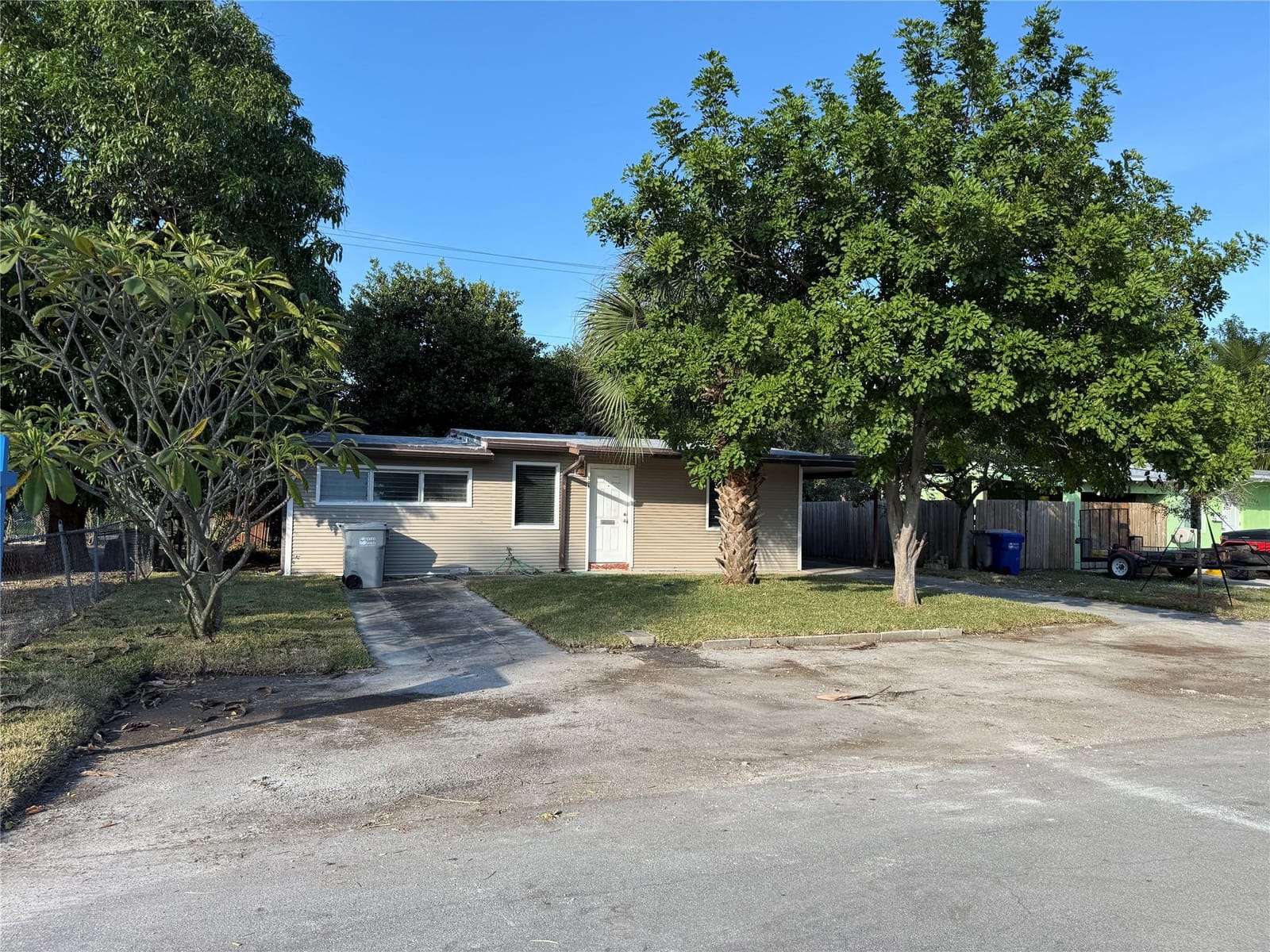 303 NE 8th Court, Pompano Beach, FL 33060