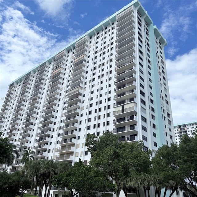 1201 S Ocean Drive 1609S, Hollywood, FL 33019