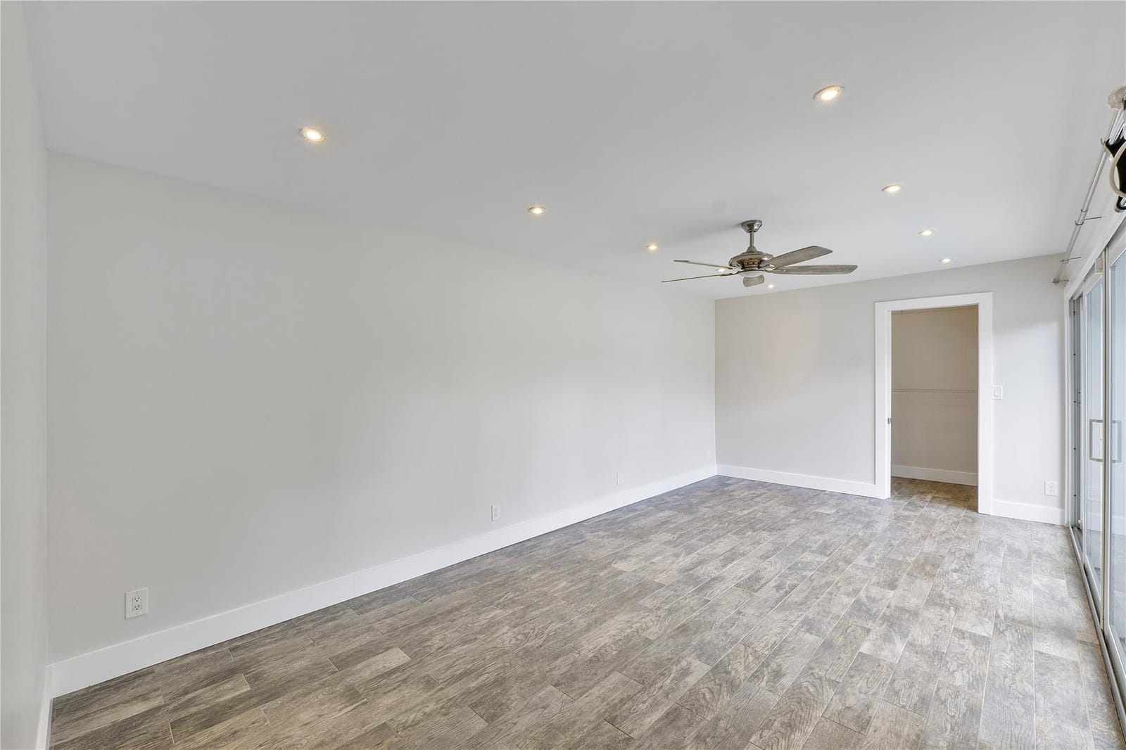 1009 SE 10th Court, Deerfield Beach, FL 33441 photo 18
