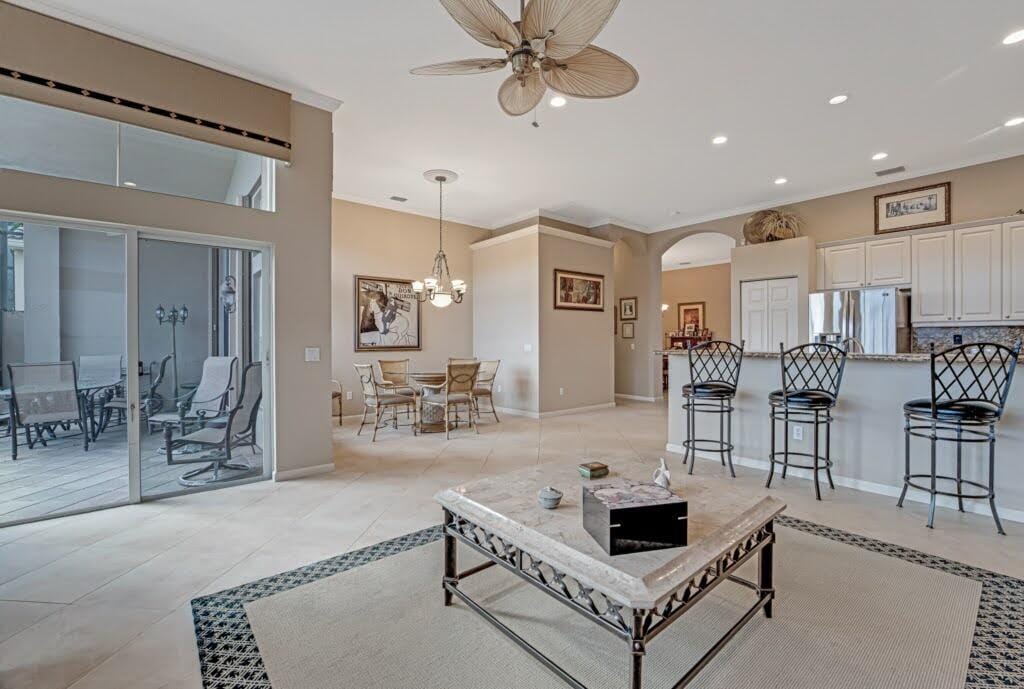 8770 Arbor Walk Drive, Lake Worth, FL 33467 photo 14