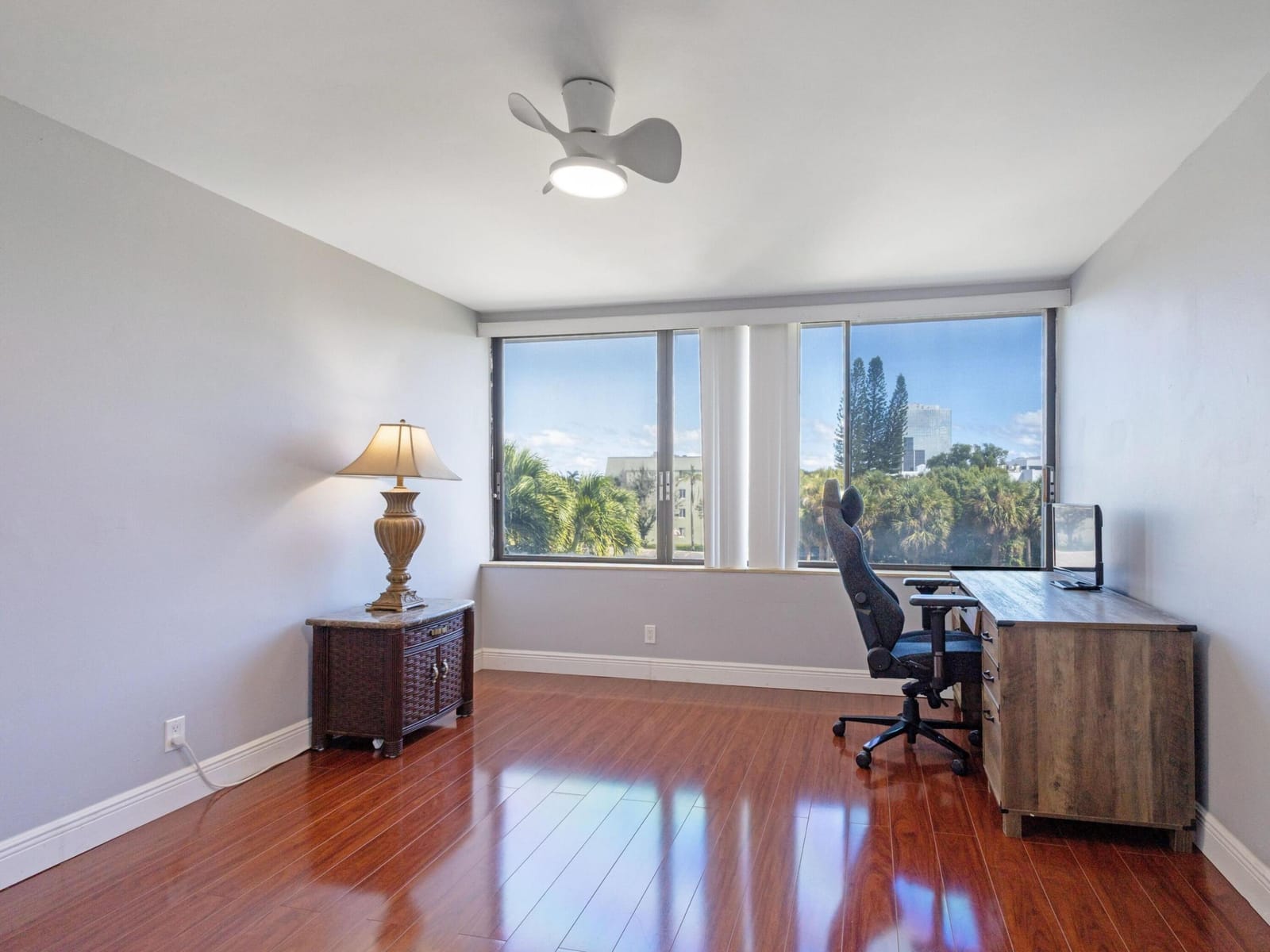 1500 Presidential Way 306 — photo 12