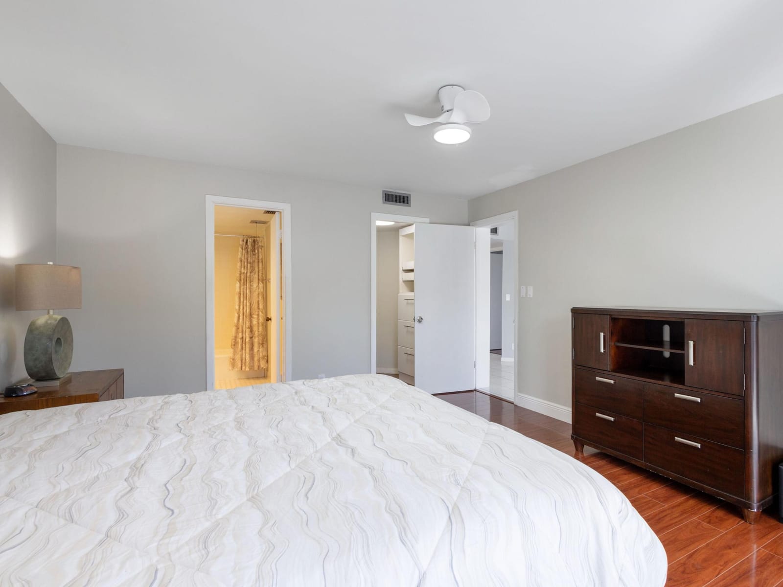 1500 Presidential Way 306 — photo 9