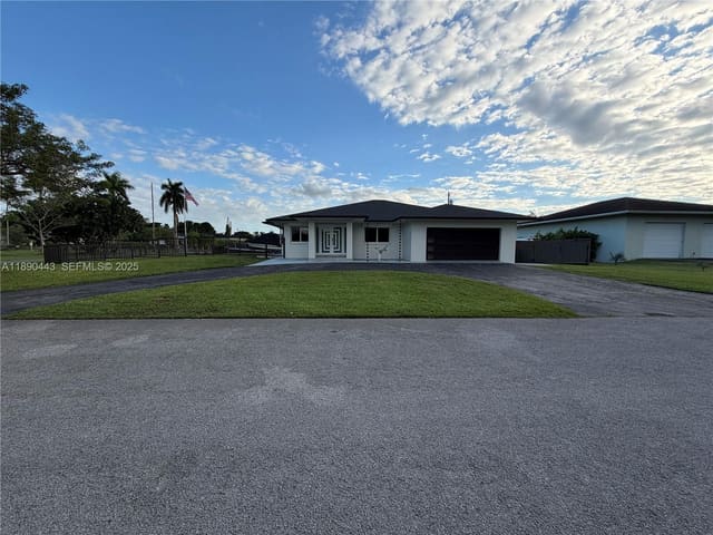 17404 SW 245th Terrace, Country Club Ests Of Home, Homestead, FL