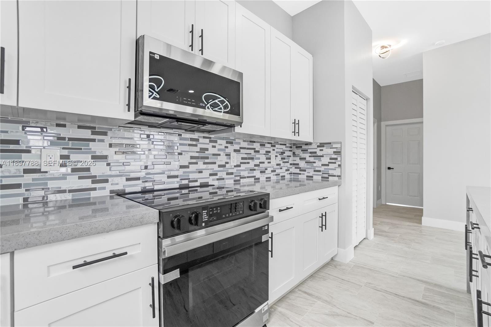 5370 Plunkett Street — photo 11