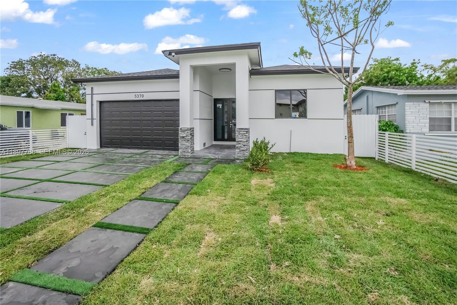 5370 Plunkett Street — photo 3