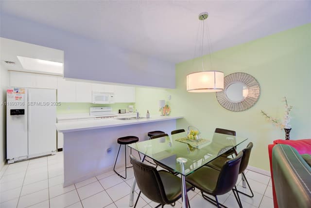 174 Waterside Drive 174, Hypoluxo, FL 33462