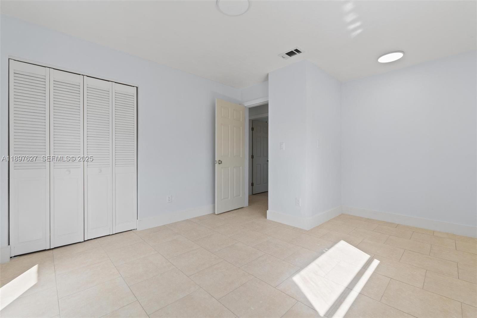 15913 Fairway Heights Boulevard, Miami, FL 33157 photo 16