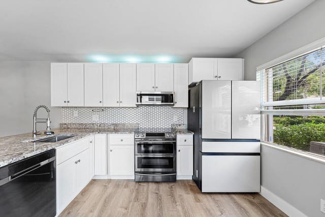 8132 Sedgewick Court, West Palm Beach, FL 33406