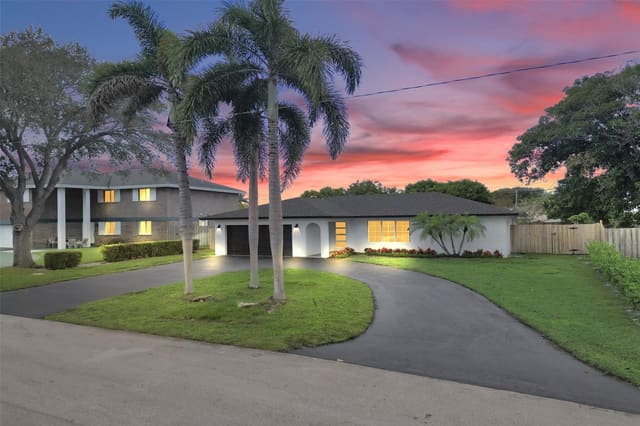 632 Ibis Drive, Delray Beach, FL 33444