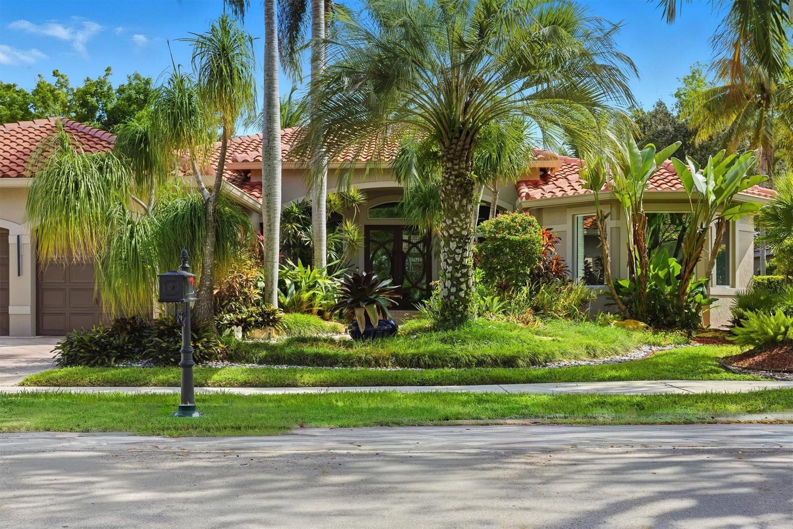 397 Mallard Lane, Weston, FL 33327 photo 2