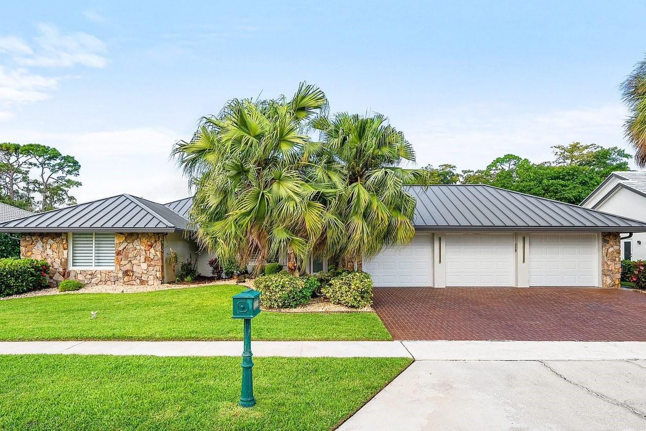 10603 Boca Woods Lane, Boca Raton, FL 33428 photo 4