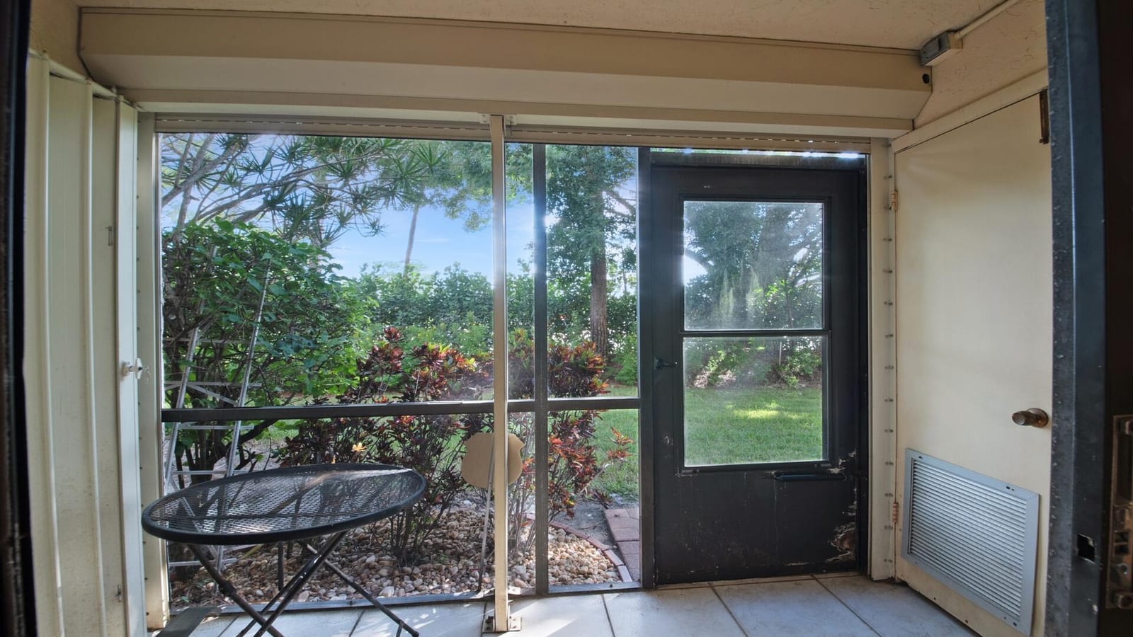7118 Golf Colony Court 105, Lake Worth, FL 33467 photo 15