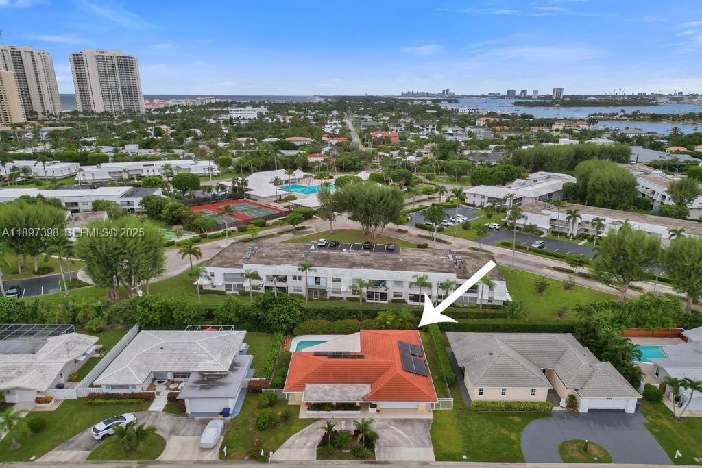 1221 Singer Drive, Singer Island, FL 33404