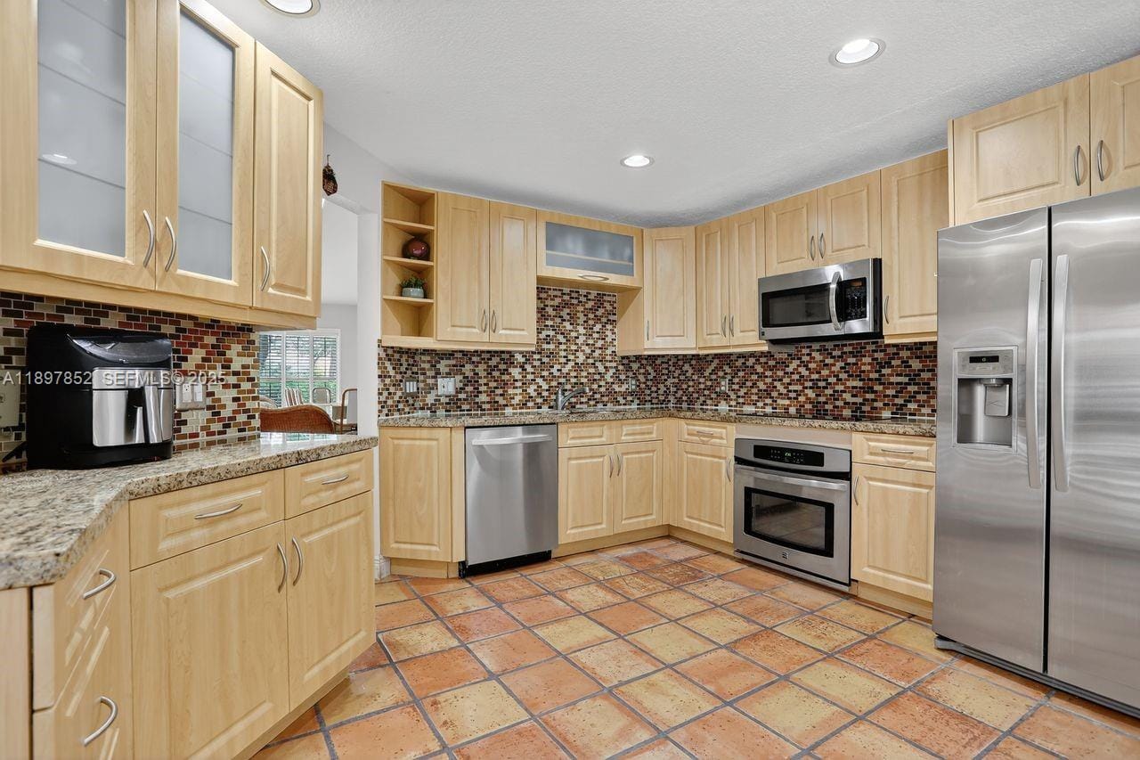 4119 W Palm Aire Drive A4 — photo 4