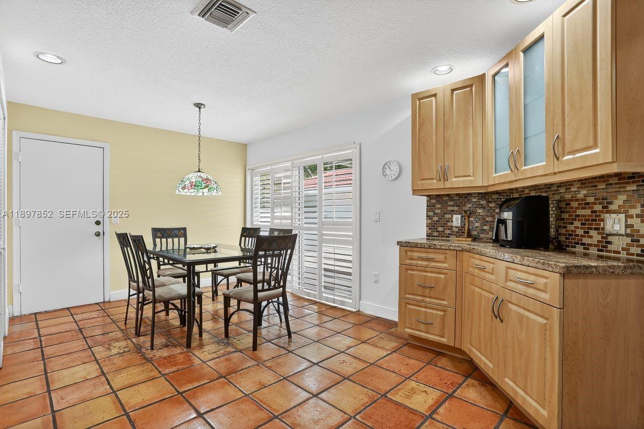 4119 W Palm Aire Drive A4 — photo 5