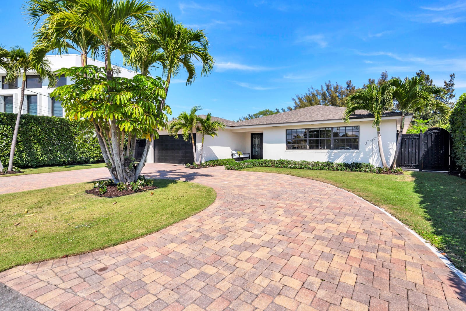 7730 Beta Circle E, Lake Clarke Shores, FL 33406 photo 4
