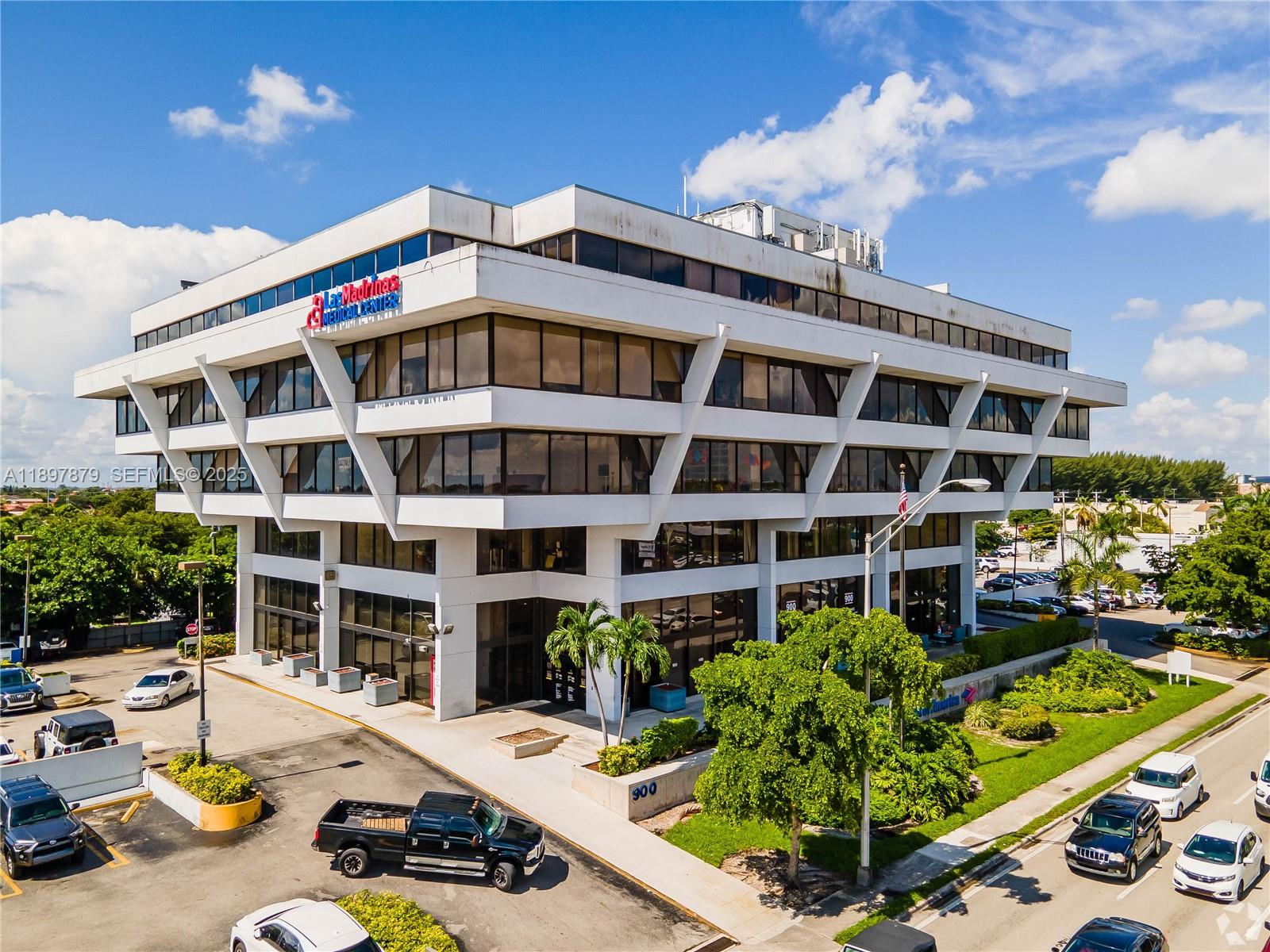 900 W 49th Street 220, Hialeah, FL 33012, Hialeah