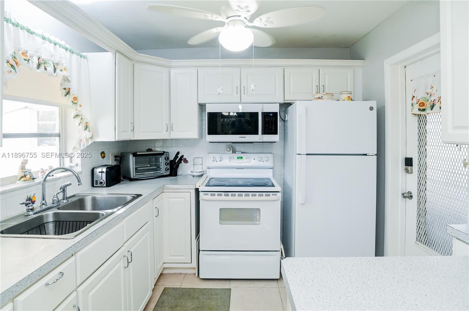5300 Washington Street G230, Hollywood, FL 33021 photo 2