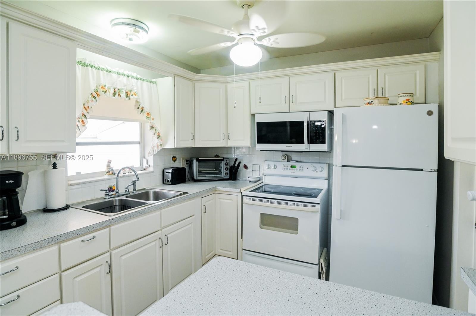 5300 Washington Street G230, Hollywood, FL 33021 photo 3