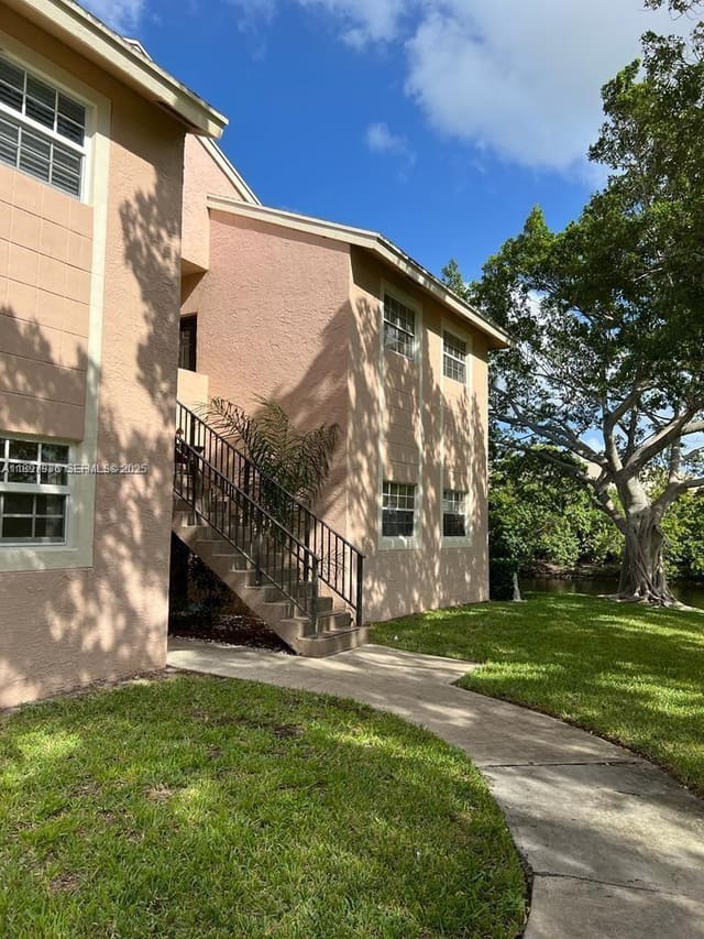 620 Cypress Club Way I13, sold in Waters Edge At Deerfield, Deerfield Beach, FL