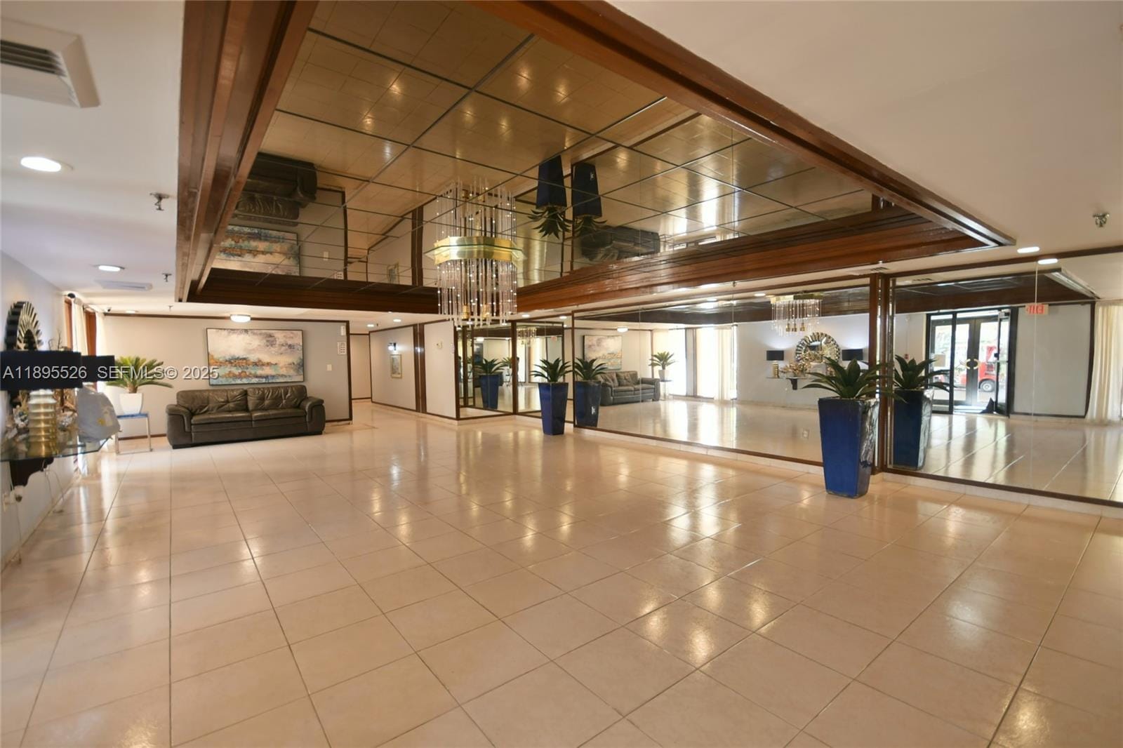 671 NE 195th Street 416-E, Miami, FL 33179 photo 11