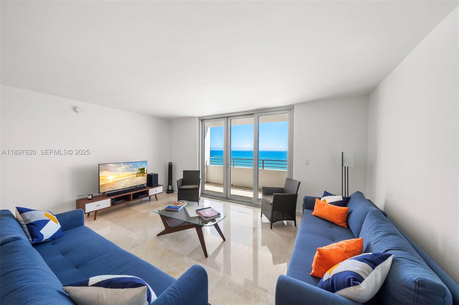 5555 Collins Avenue 14E, Miami Beach, FL 33140 photo 2