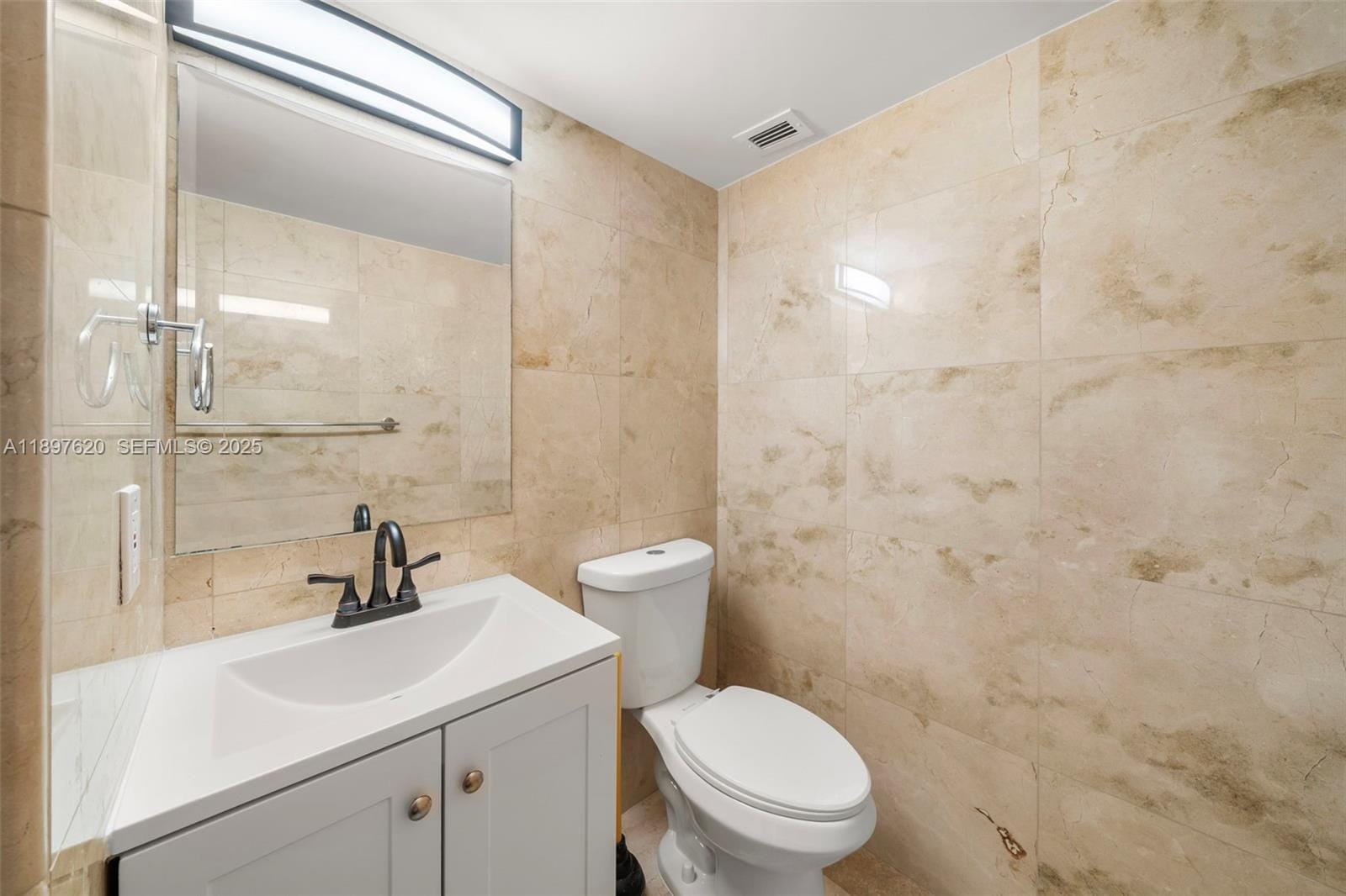 5555 Collins Avenue 14E, Miami Beach, FL 33140 photo 13