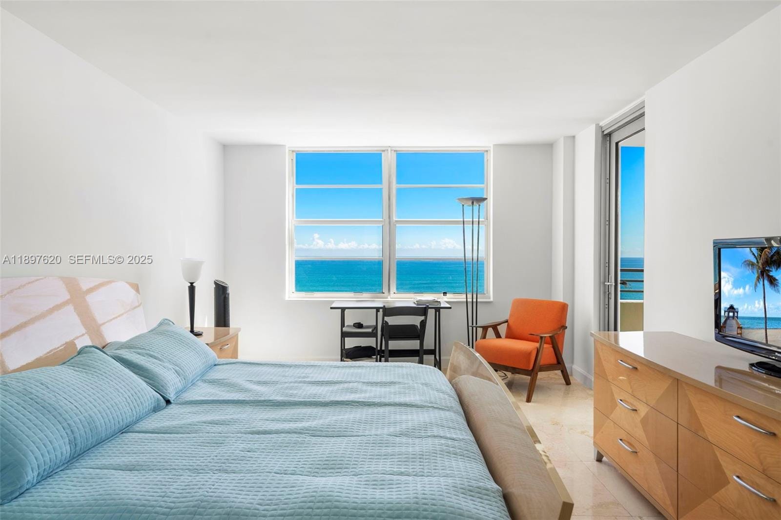 5555 Collins Avenue 14E, Miami Beach, FL 33140 photo 16