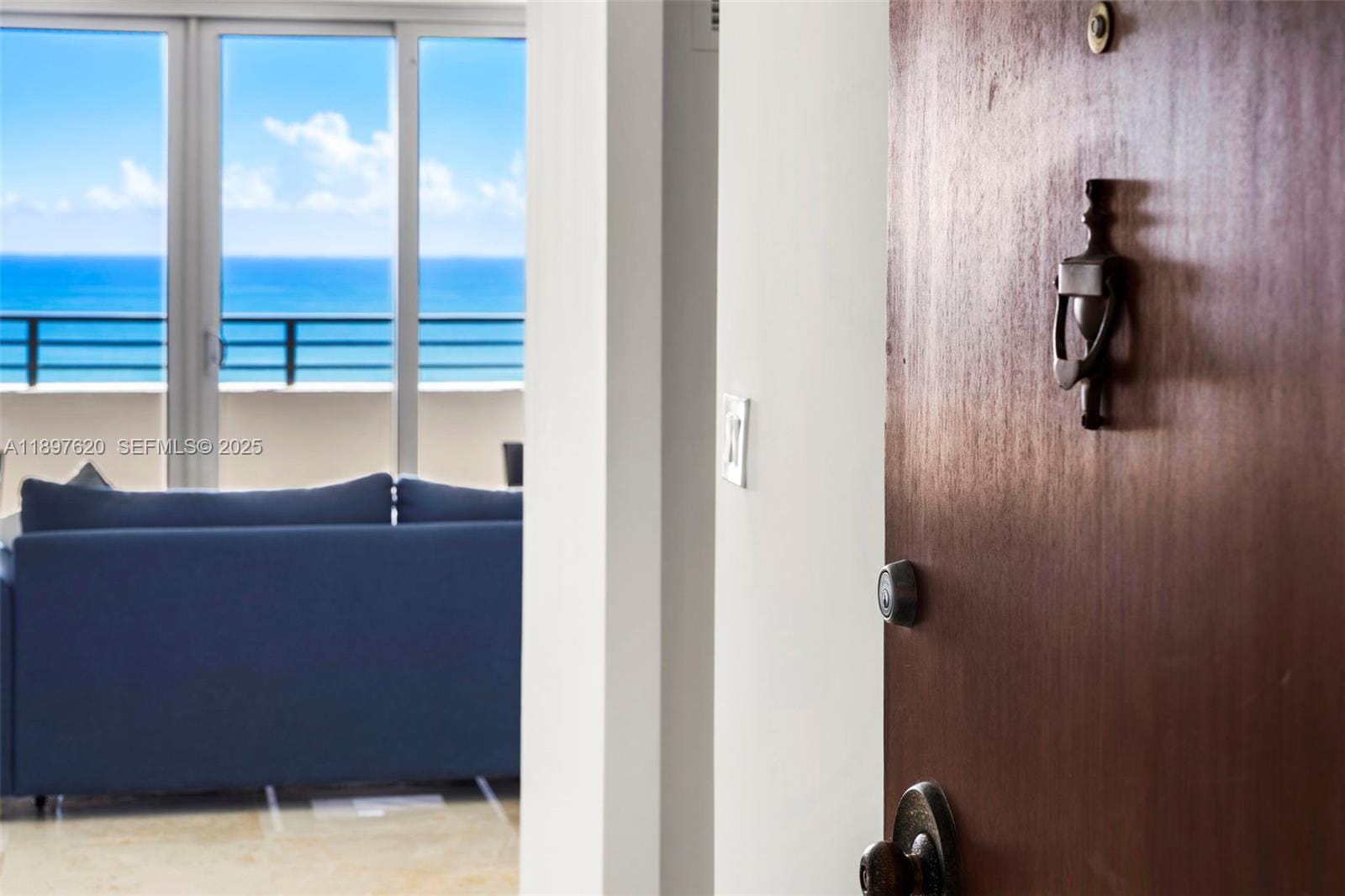 5555 Collins Avenue 14E, Miami Beach, FL 33140 photo 27