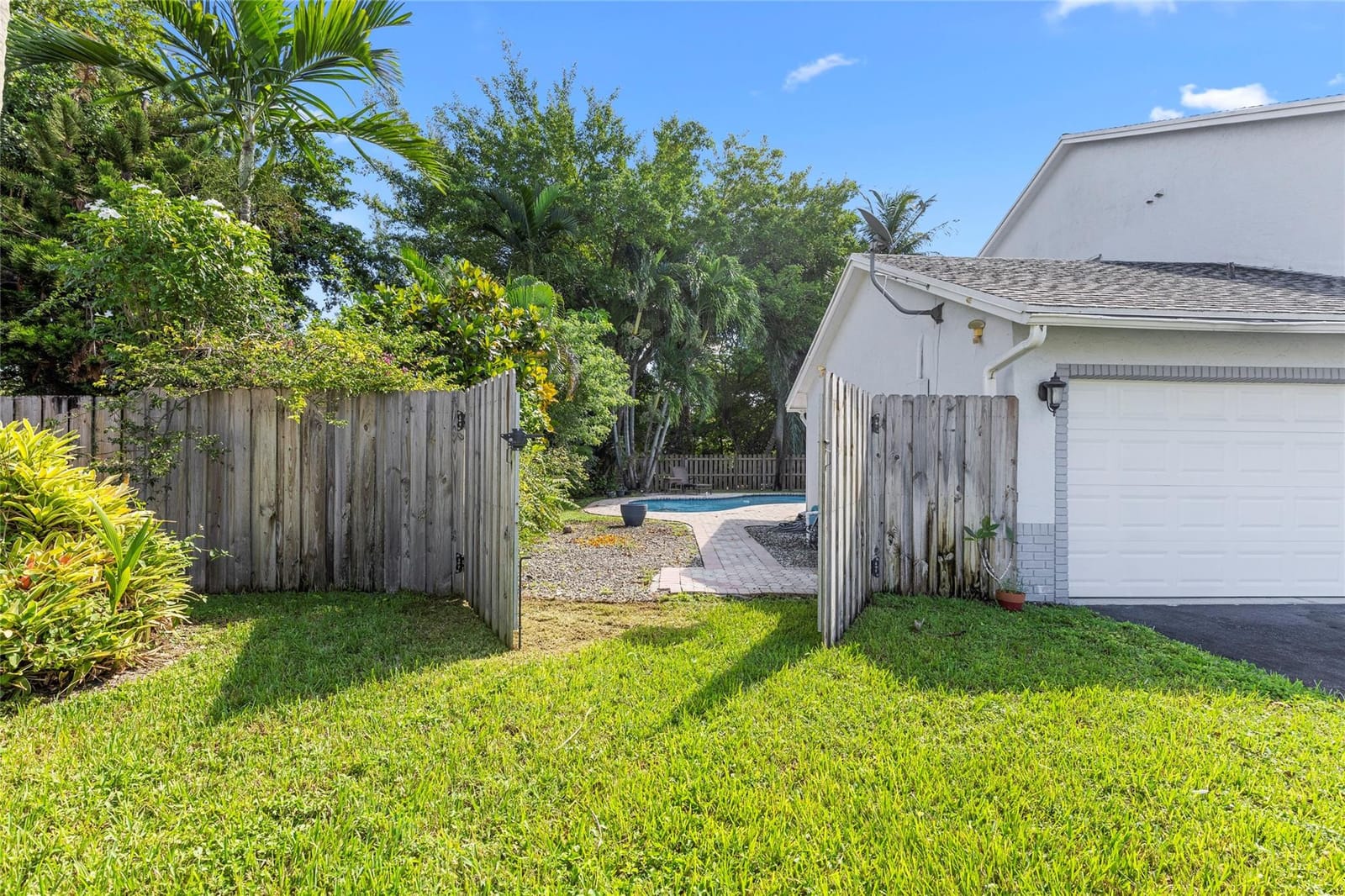 4770 SW 57th Terrace — photo 11