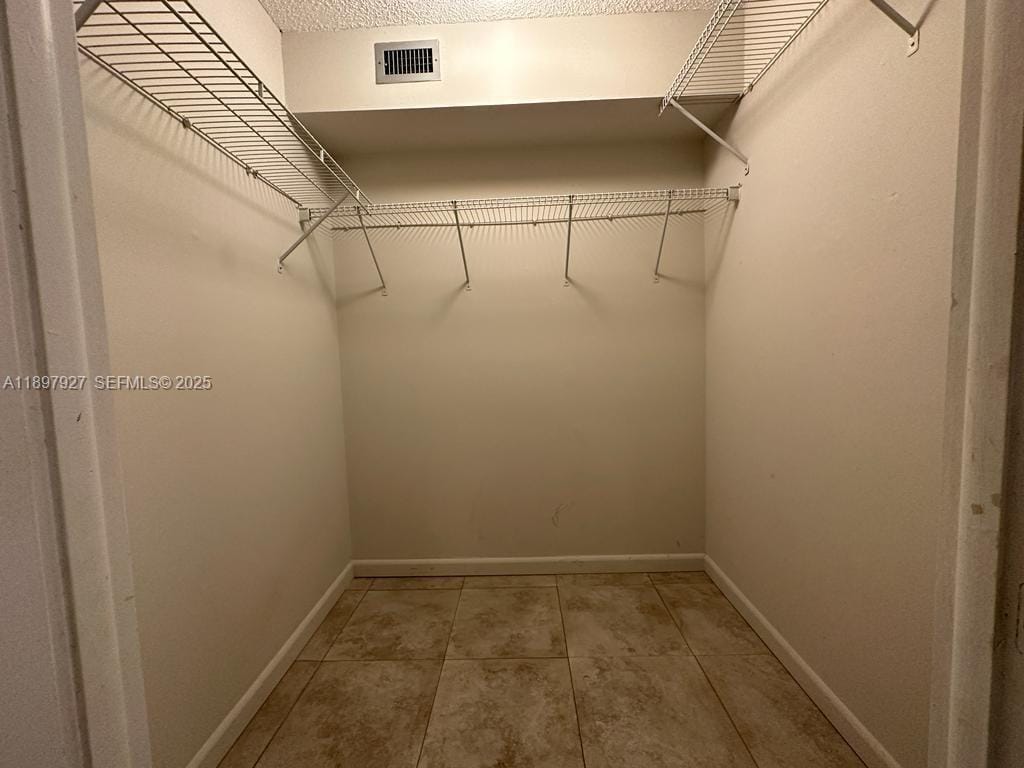 3100 N Pine Island Road 310 — photo 9
