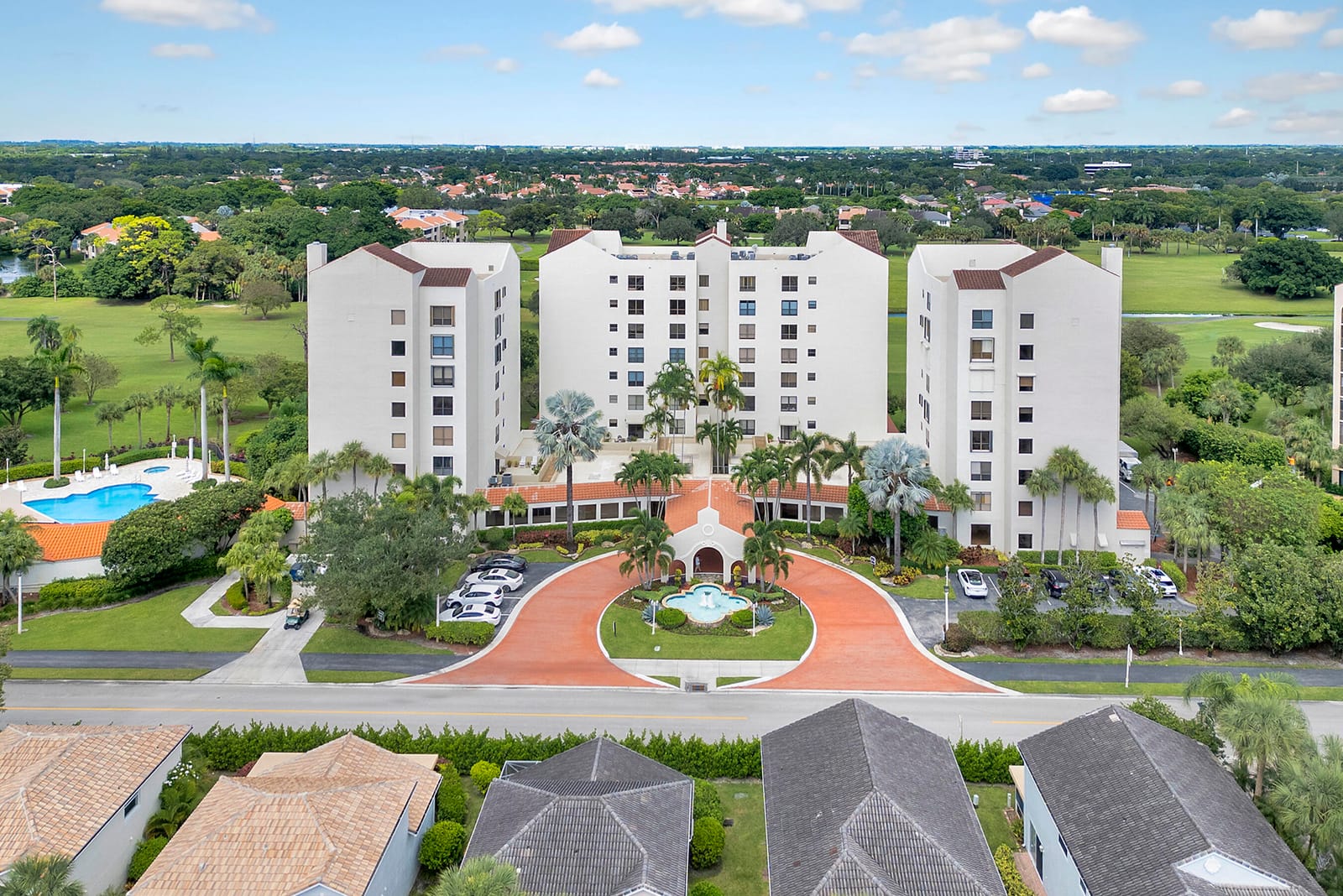 7235 Promenade Drive J-302 — photo 11
