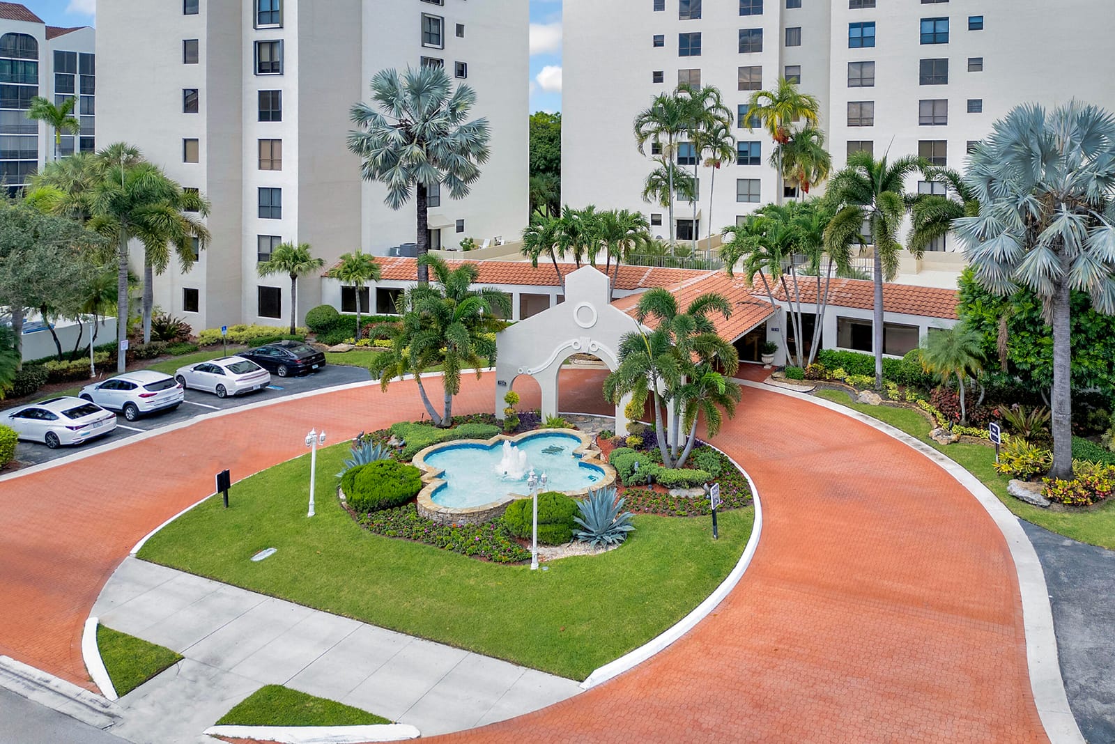 7235 Promenade Drive J-302 — photo 10
