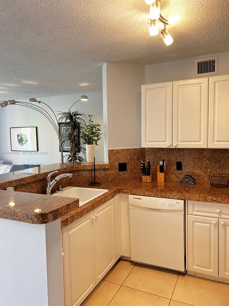 19501 E Country Club Drive 9404 — photo 11