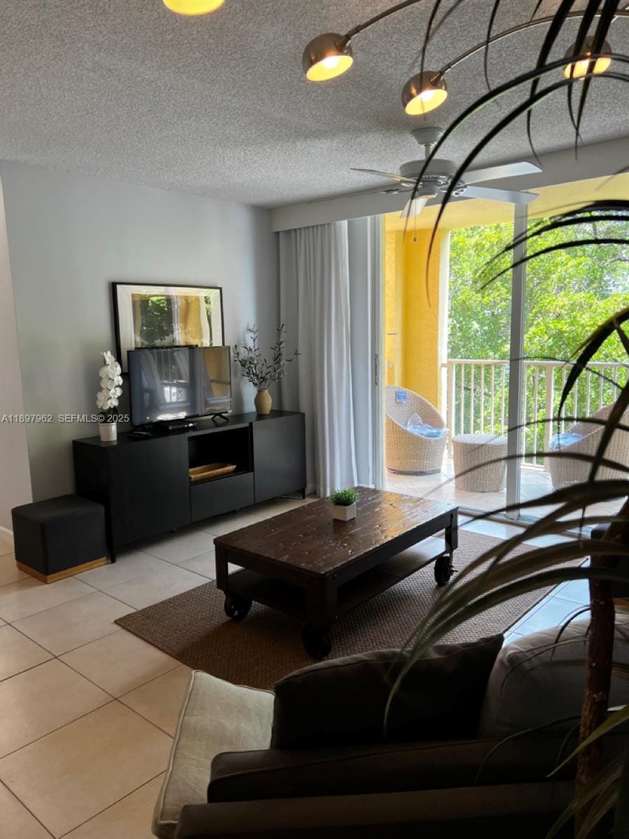 19501 E Country Club Drive 9404 — photo 7